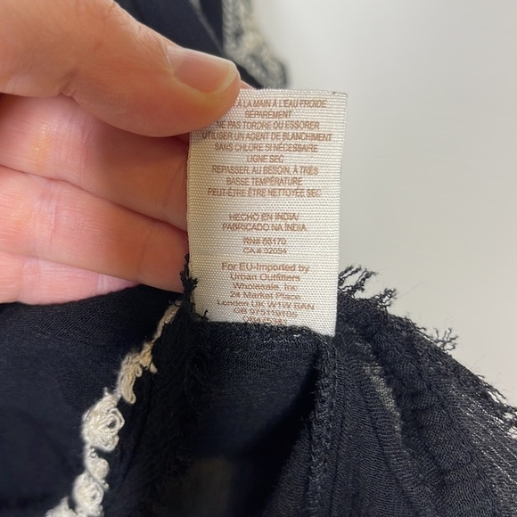 Free People Embroidered Bell Sleeve Top XS - Picture 6 of 6